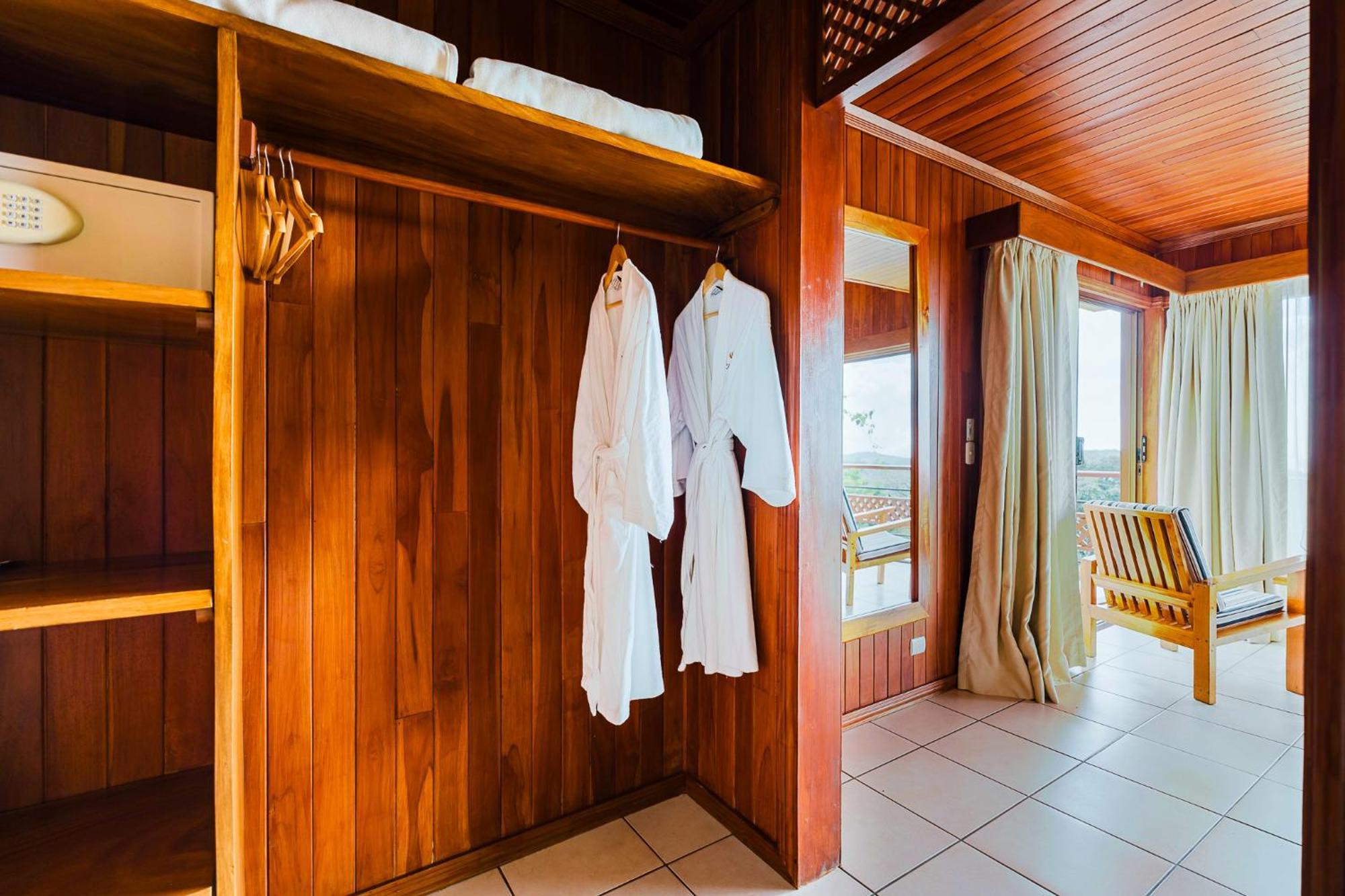 Ficus Sunset Suites Monteverde Exterior foto